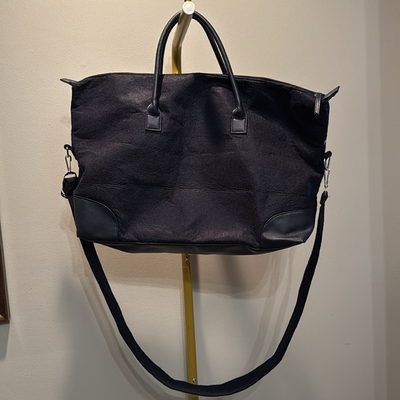 DSW blue duffel weekender bag EUC - Picture 3 of 12